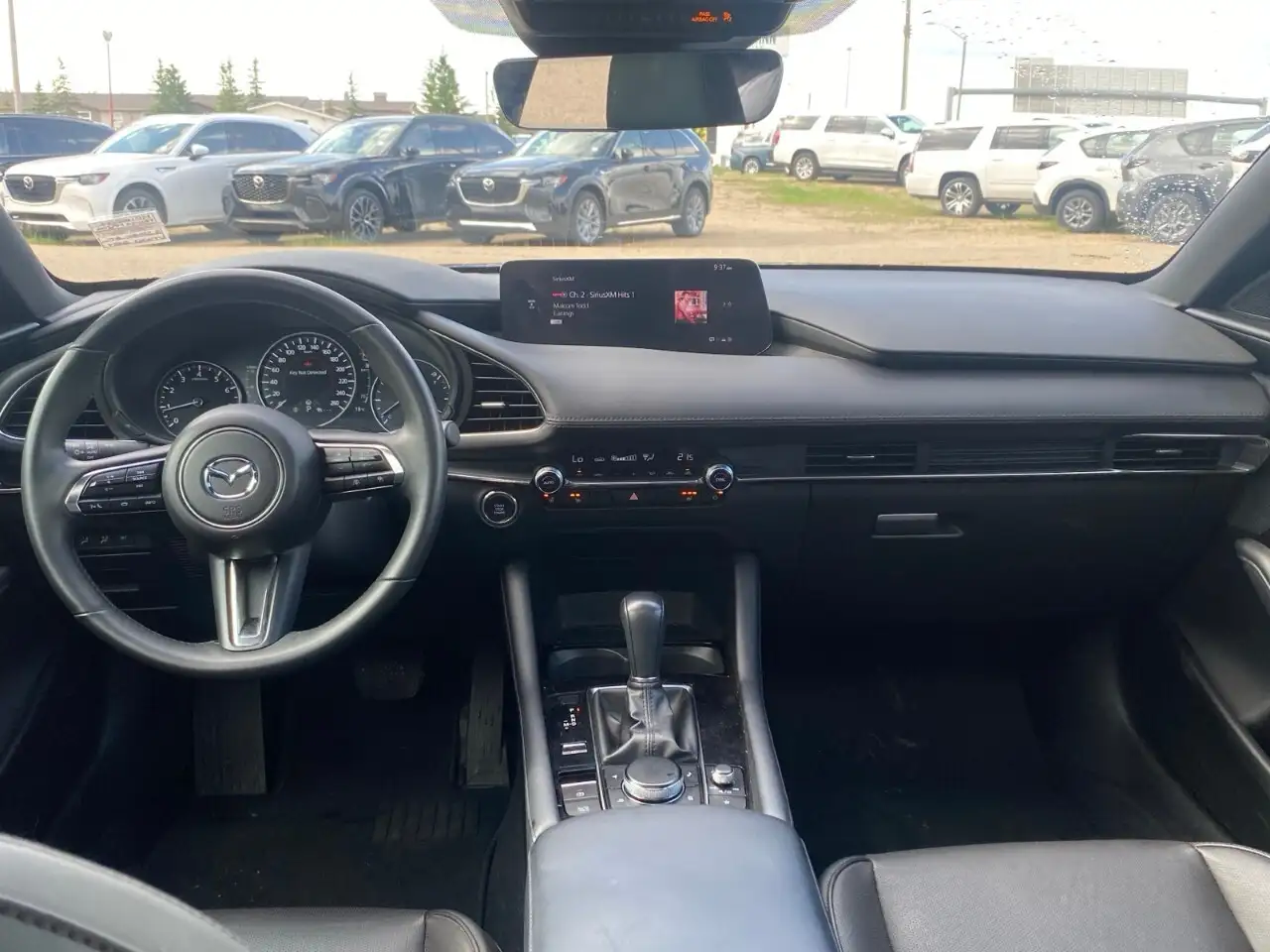 Mazda 3 снимка Mazda 3