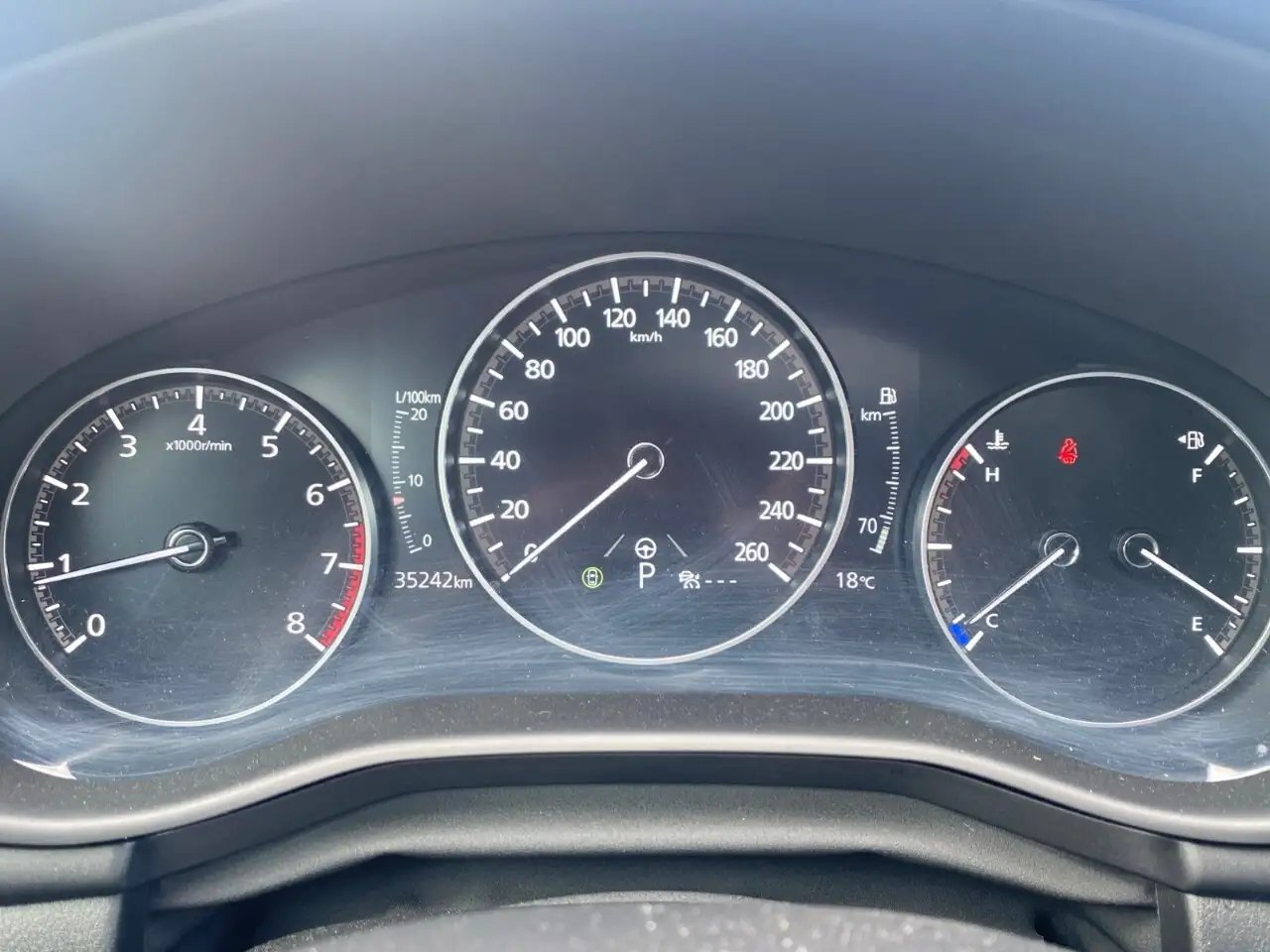 Mazda 3 снимка Mazda 3