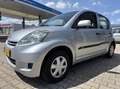 Daihatsu Sirion 2 1.0-12V Premium, airco, centrale vergrendeling, Grau - thumbnail 5