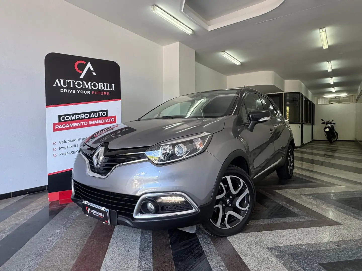 Renault Captur Captur dCi 8V 110 CV Start&Stop Energy Argento - 1