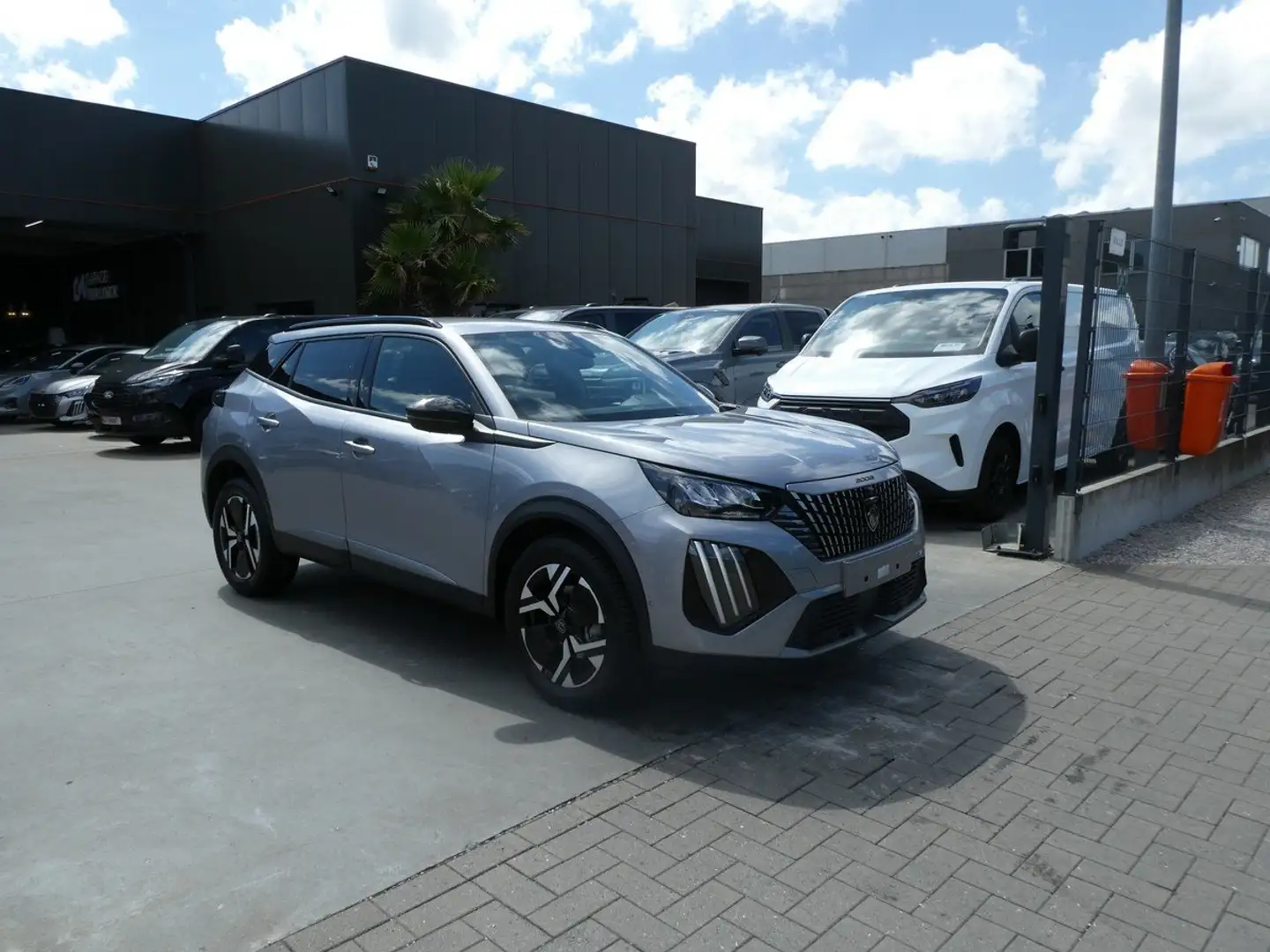 Peugeot 2008 1.2 i 100pk Allure 360° Camera BLIS ACC (53664) Gris - 2