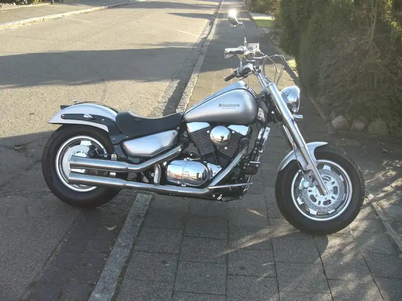 Suzuki VL 1500 - foto 2