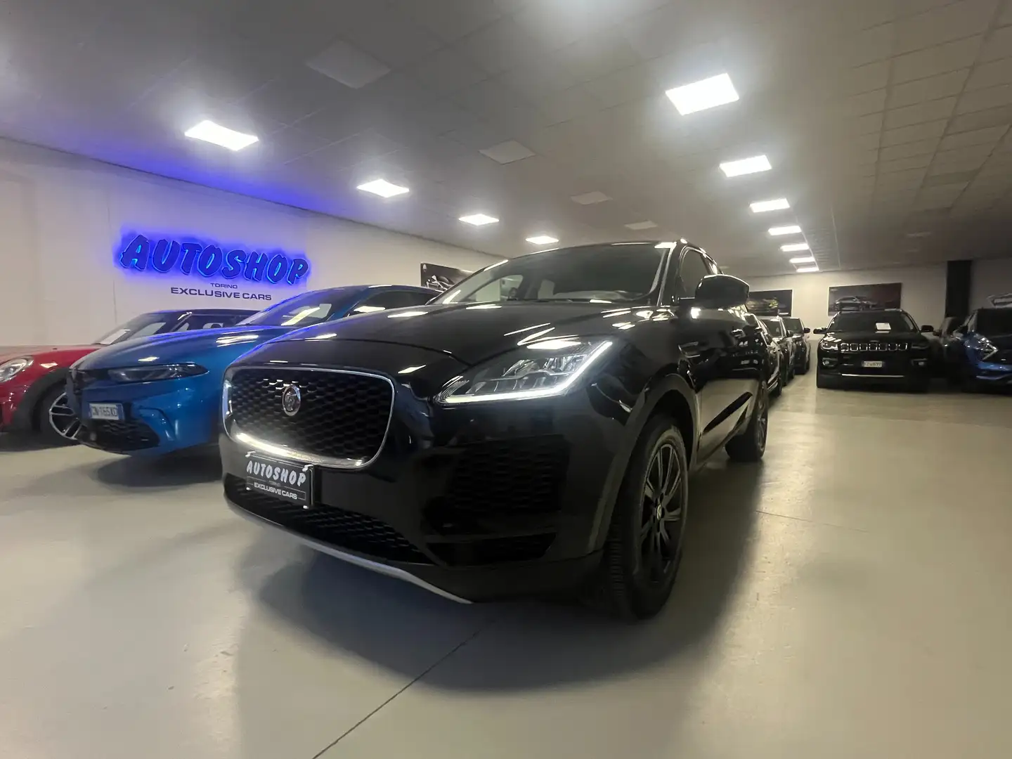 Jaguar E-Pace E-Pace  2.0 i awd 200cv auto Nero - 1