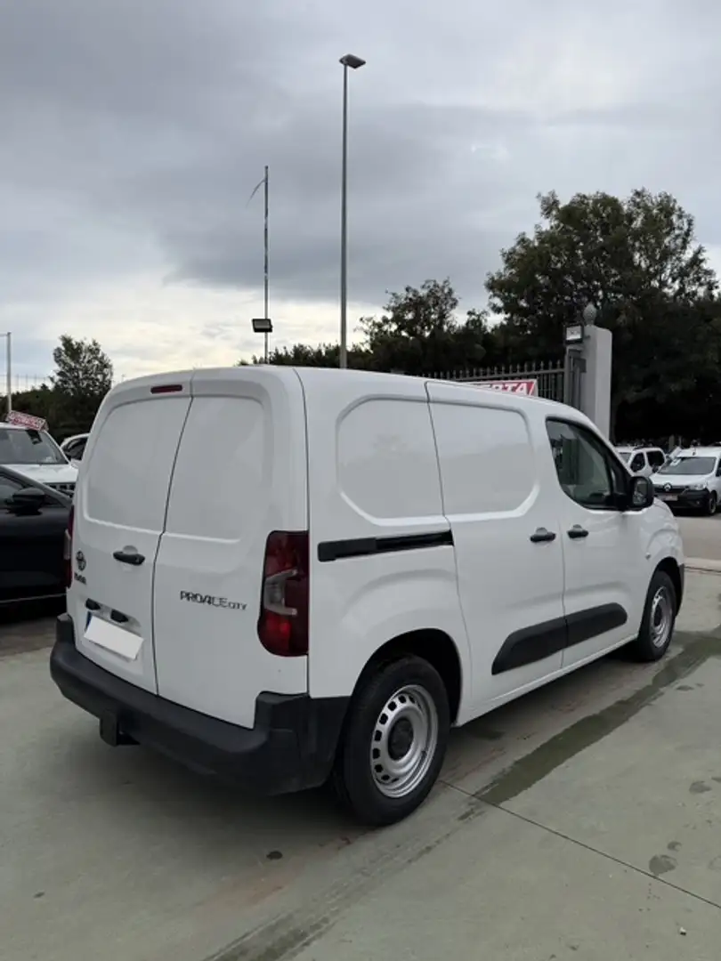 Toyota Proace City Van Media 1.5D GX 650kg 75 Blanco - 2