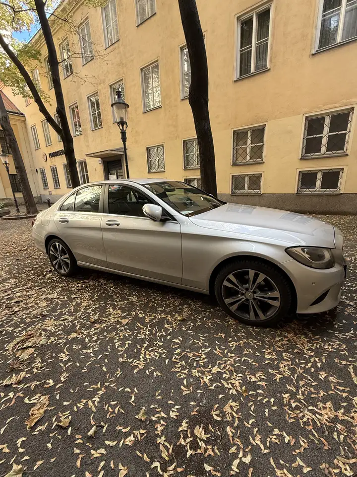 Mercedes-Benz C 200