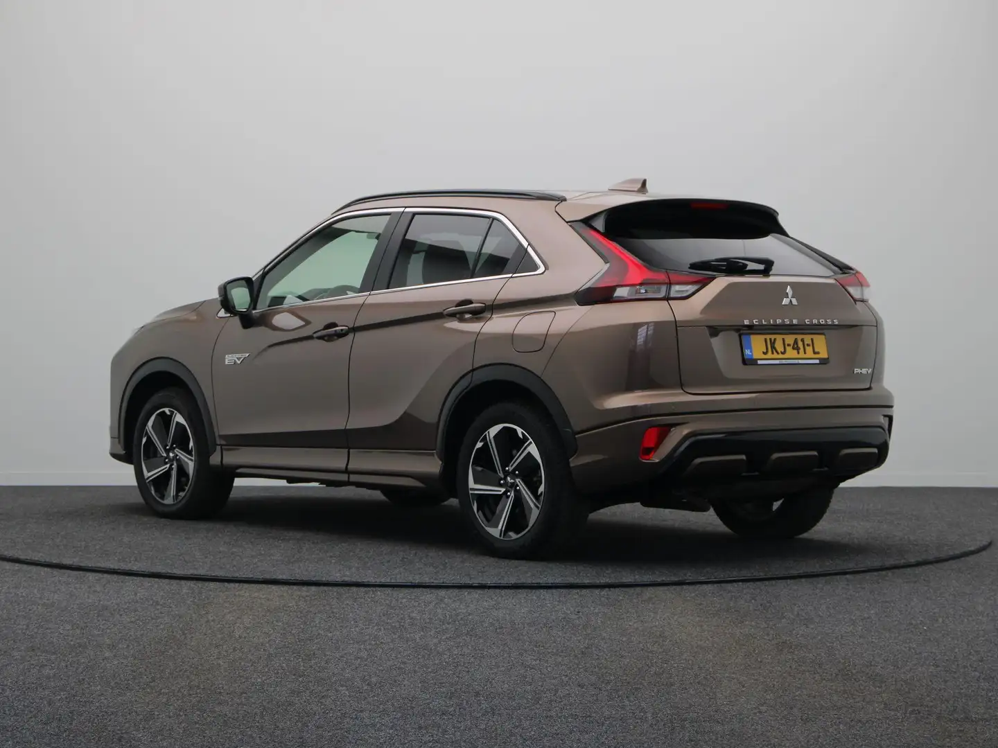 Mitsubishi Eclipse Cross 2.4 PHEV Business Executive | Stoelverwarming voor Brun - 2