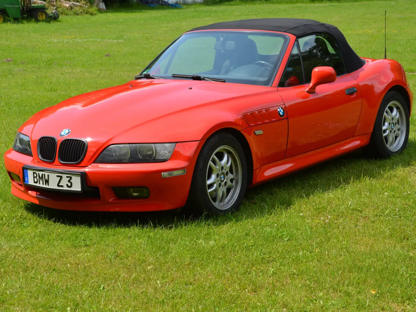 BMW Z3 Z3 Roadster: Facelift, gepflegt+gut ausgestattet Roşu - 1