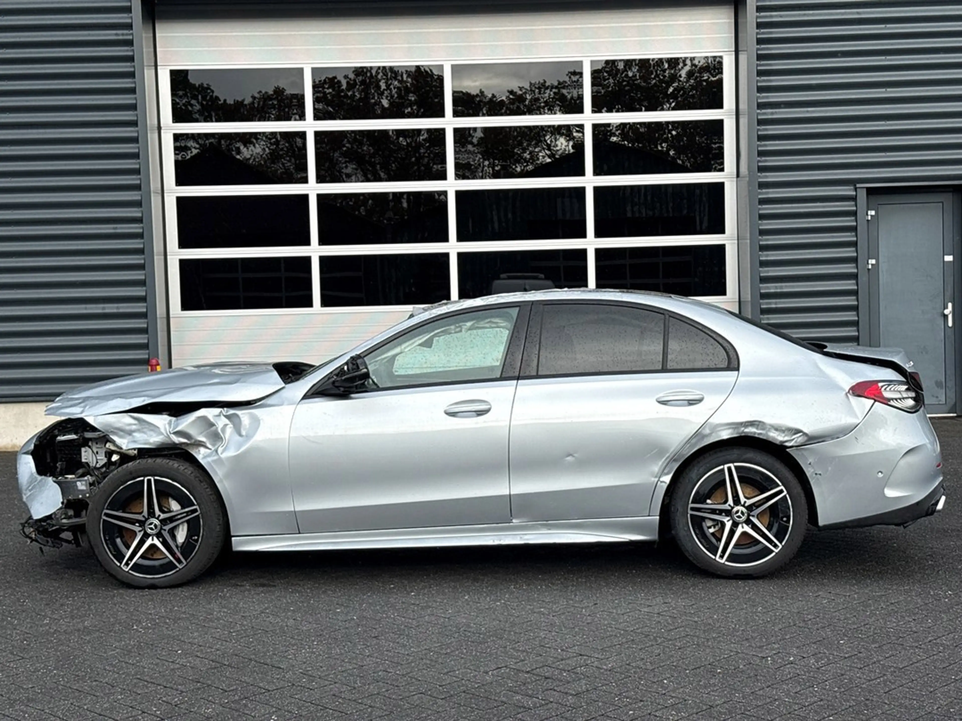 Mercedes-Benz C 220 D | AMG Pakket | Pano| Memory seats — photo 2