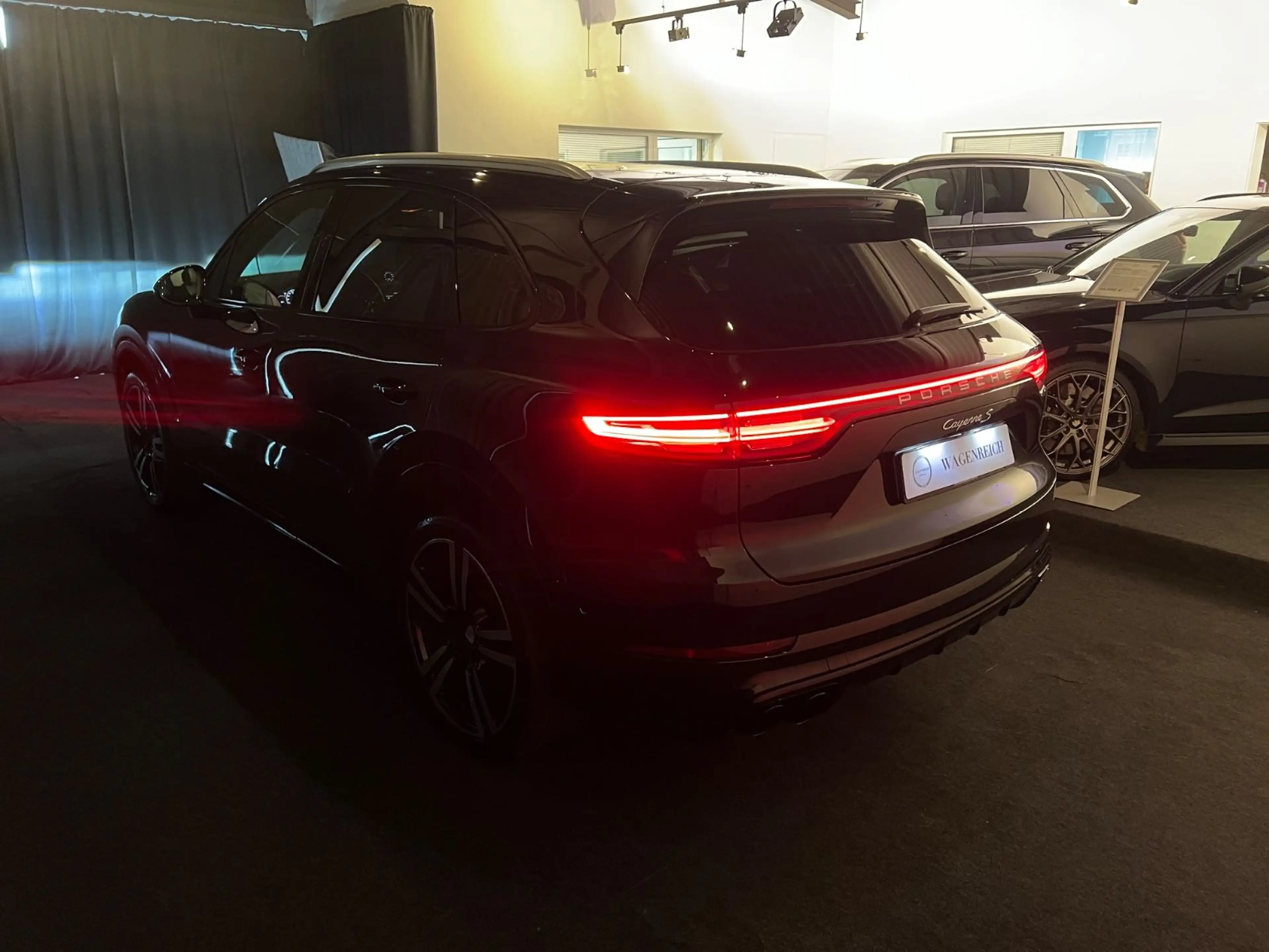 Porsche Cayenne S /BURMESTER/PANO/HISTORIE/CHRONO — photo 11