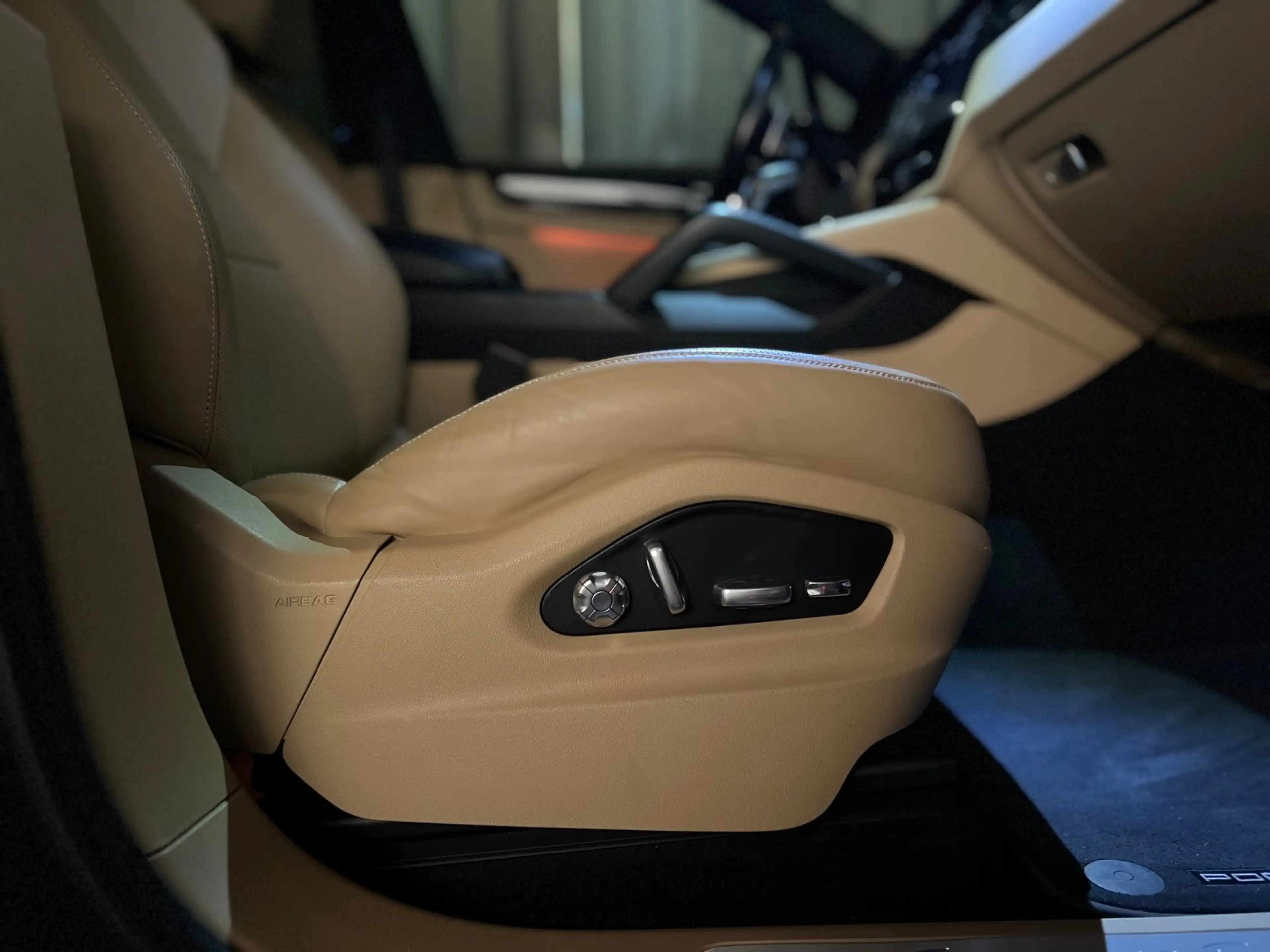 Porsche Cayenne S /BURMESTER/PANO/HISTORIE/CHRONO — photo 5