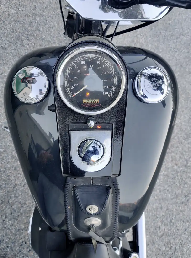 Harley-Davidson Night Train FXSTBI Fekete - 2