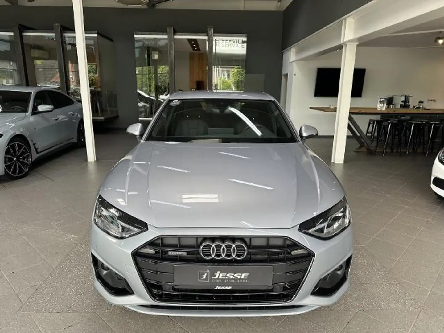 Audi A4 40TDI advanced LED Temp Navi R.Cam Silber - 2