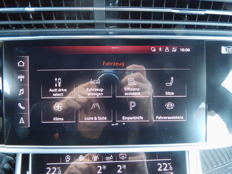 Audi Q8 50 TDI quattro,MATRIX,STHZ,AHZV — photo 21