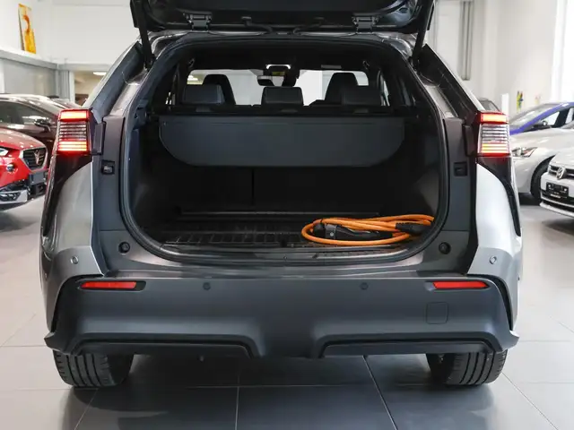 Toyota BZ4X view 9