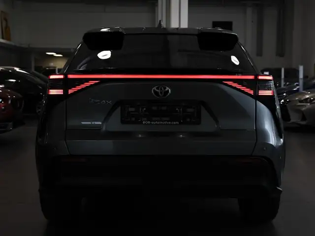 Toyota BZ4X view 10