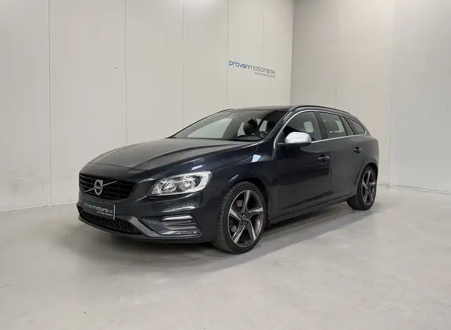 Volvo V60 2.0 D2 Man. - R-Design - GPS - Export!