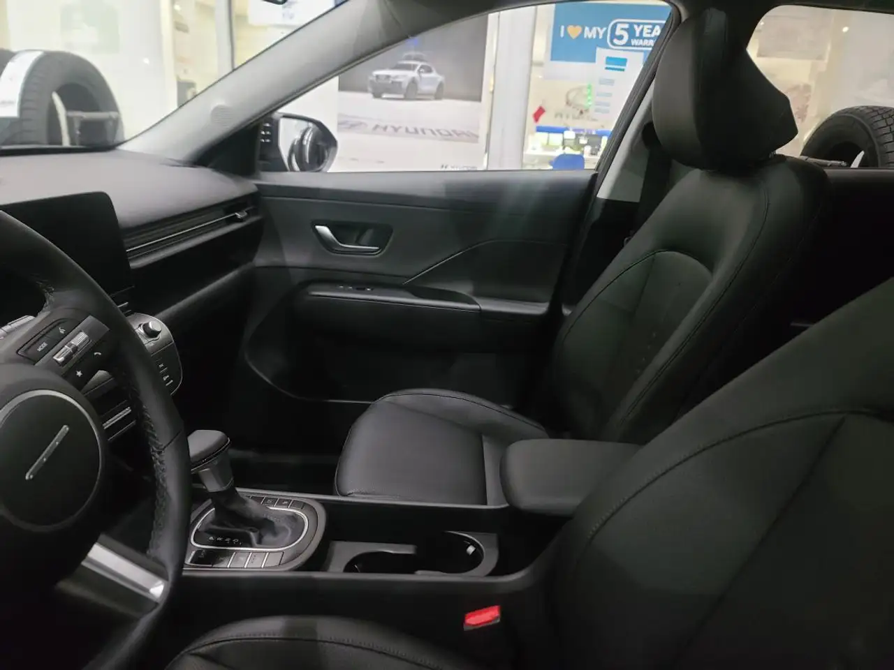 Hyundai KONA снимка Hyundai KONA