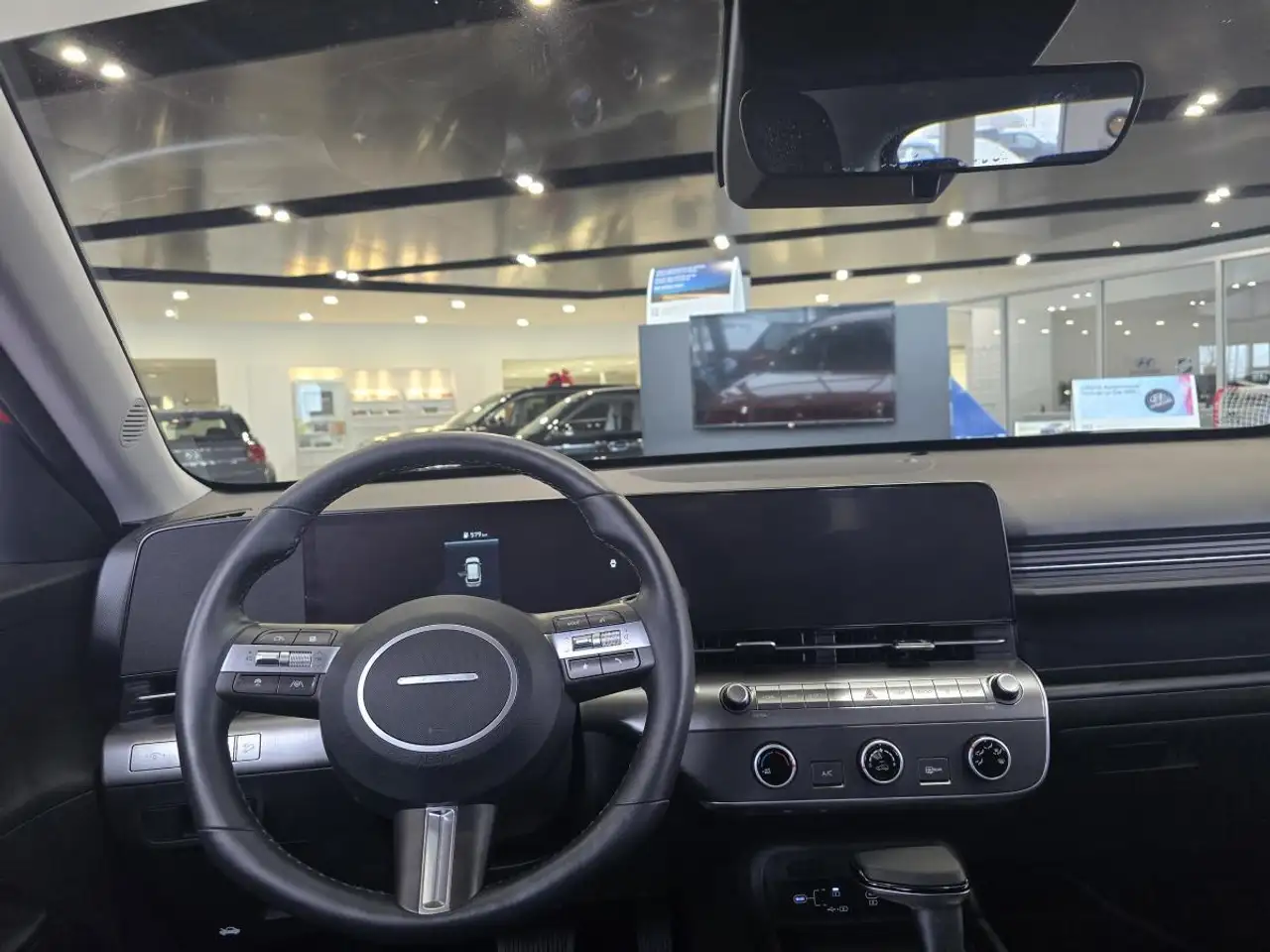Hyundai KONA снимка Hyundai KONA