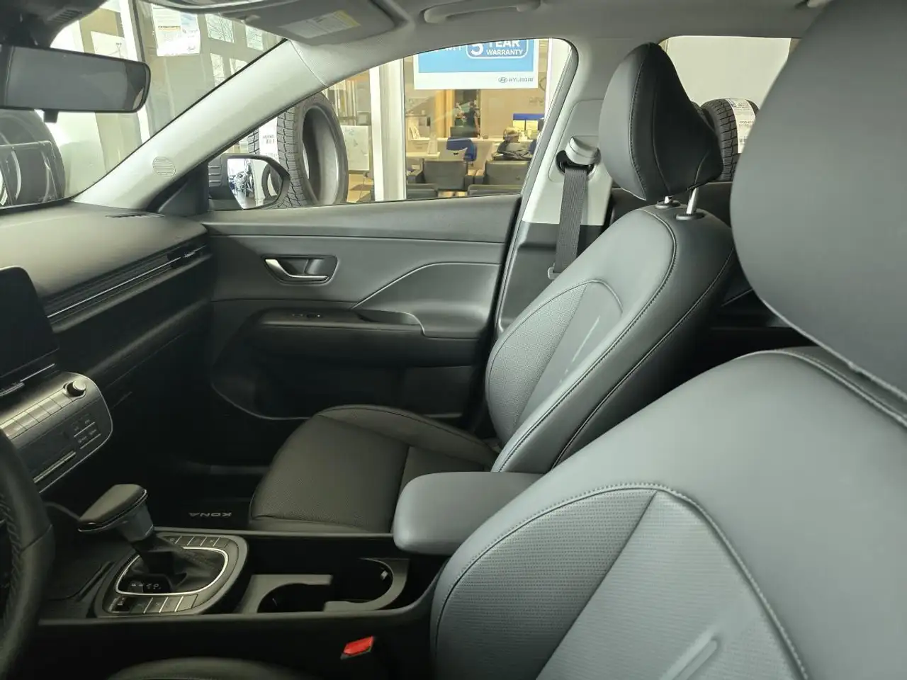 Hyundai KONA снимка Hyundai KONA