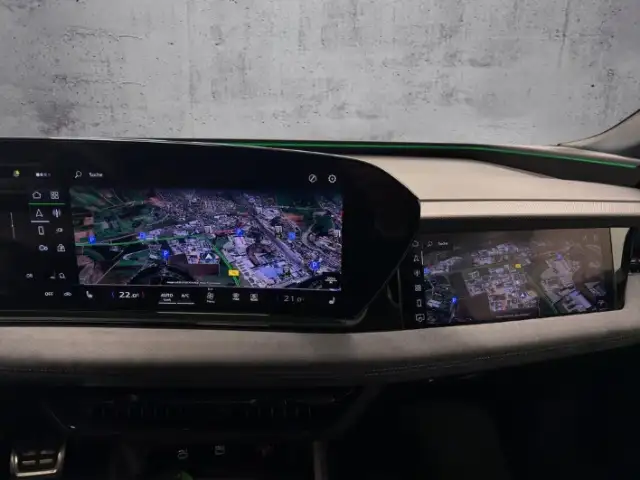 Audi A6 view 14