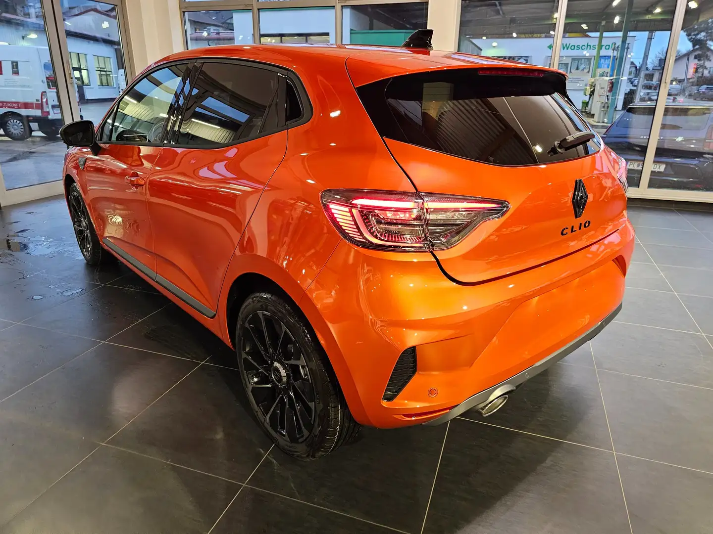 Renault Clio Esprit Alpine TCe 90 Orange - 2