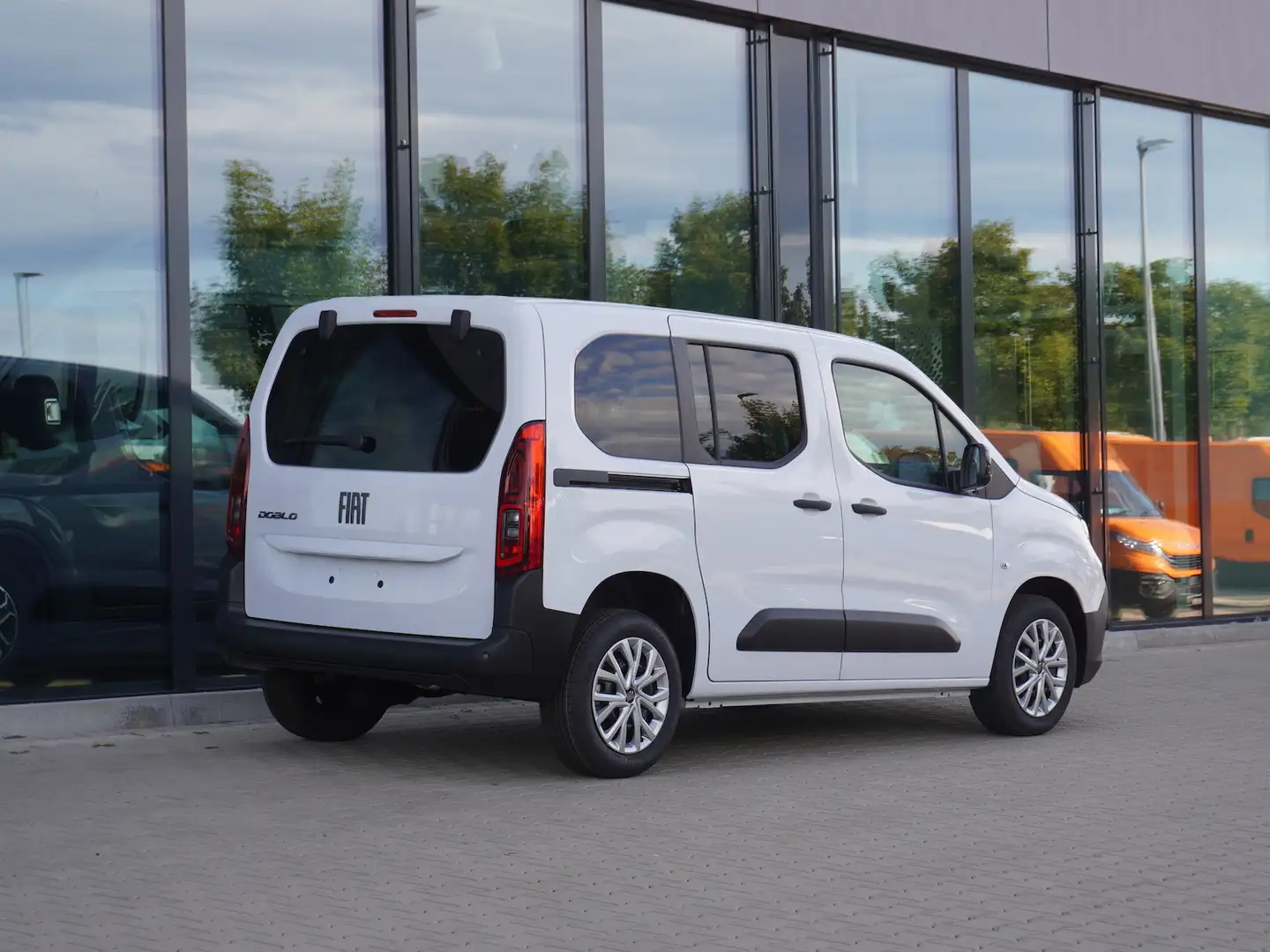 Fiat Doblo Kombi 1.5 100 / 10-Zoll Infotainment Blanc - 2