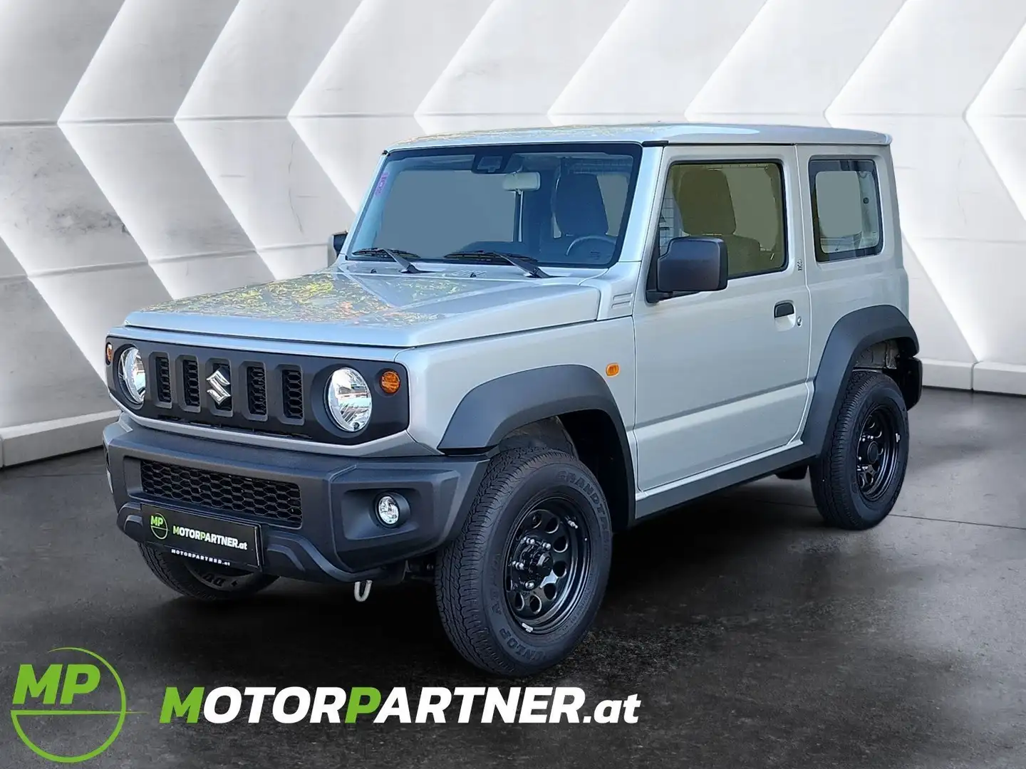 Suzuki Jimny 1,5L **Silber mit Fenster** Silber - 1