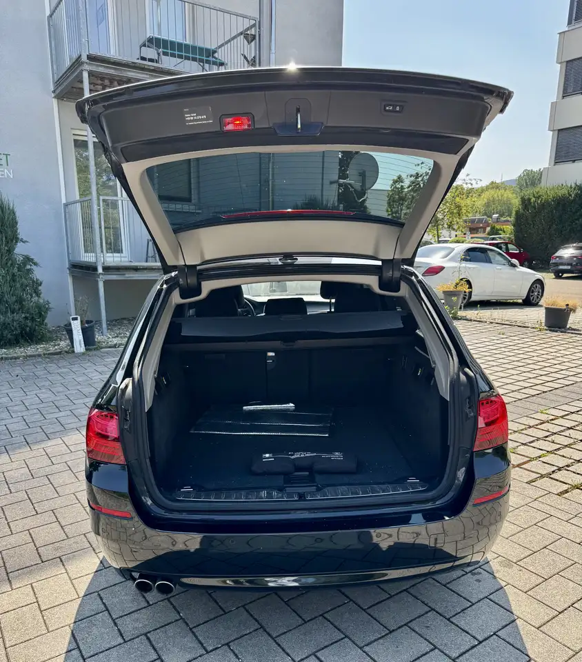 2015 BMW 520 5er Touring Diesel 520d Touring Aut. Luxury Line_N, photograph 7