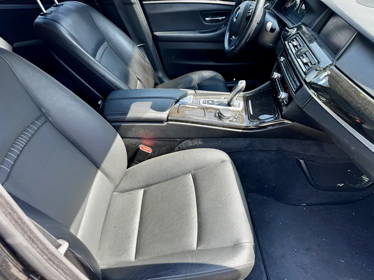 2015 BMW 520 5er Touring Diesel 520d Touring Aut. Luxury Line_N, photograph 11