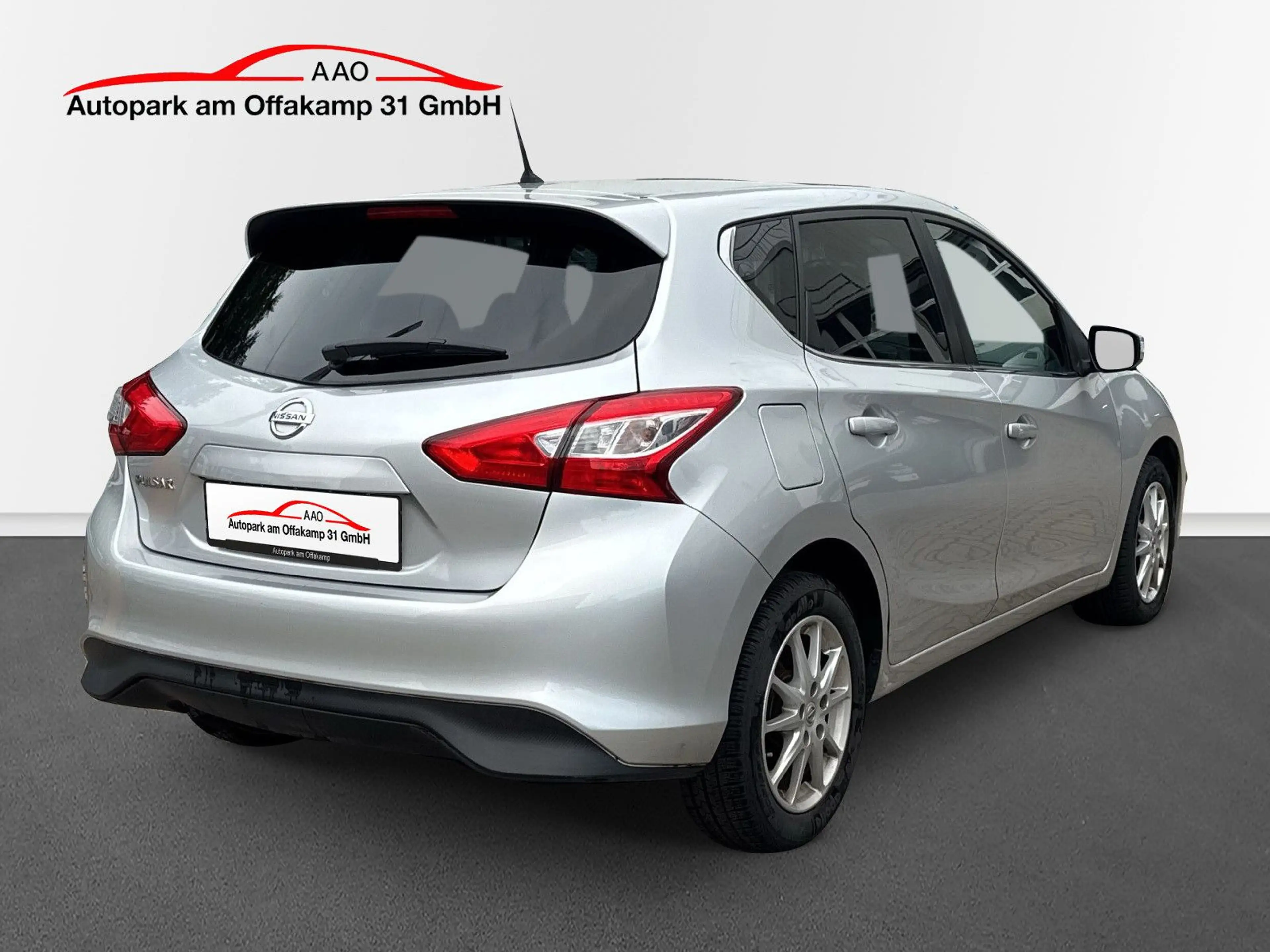 Nissan Pulsar Tekna — photo 6