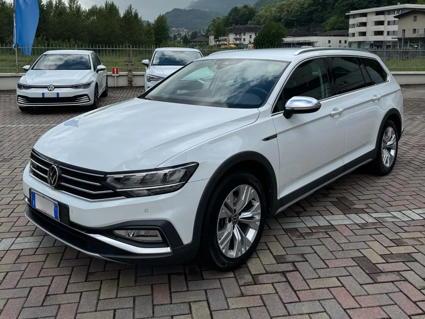 Volkswagen Passat Alltrack 2.0 TDI 4Motion DSG Blanco - 1
