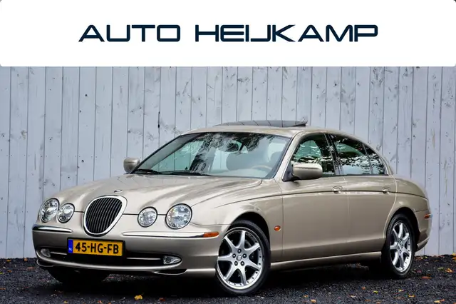 Jaguar S-Type 4.0 V8 | Leder | Keurige staat | NL-Auto |