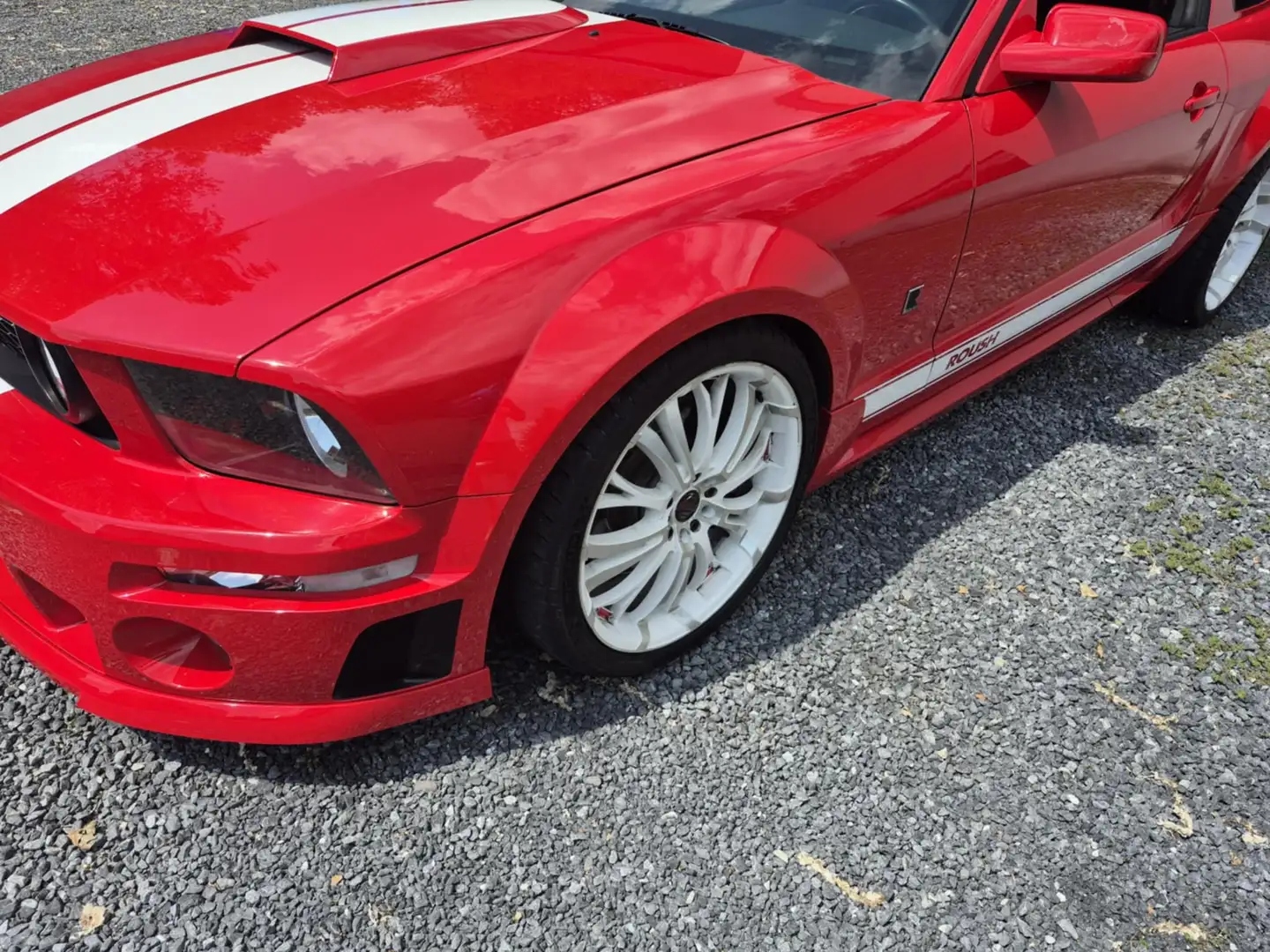 Ford Mustang Rood - 1