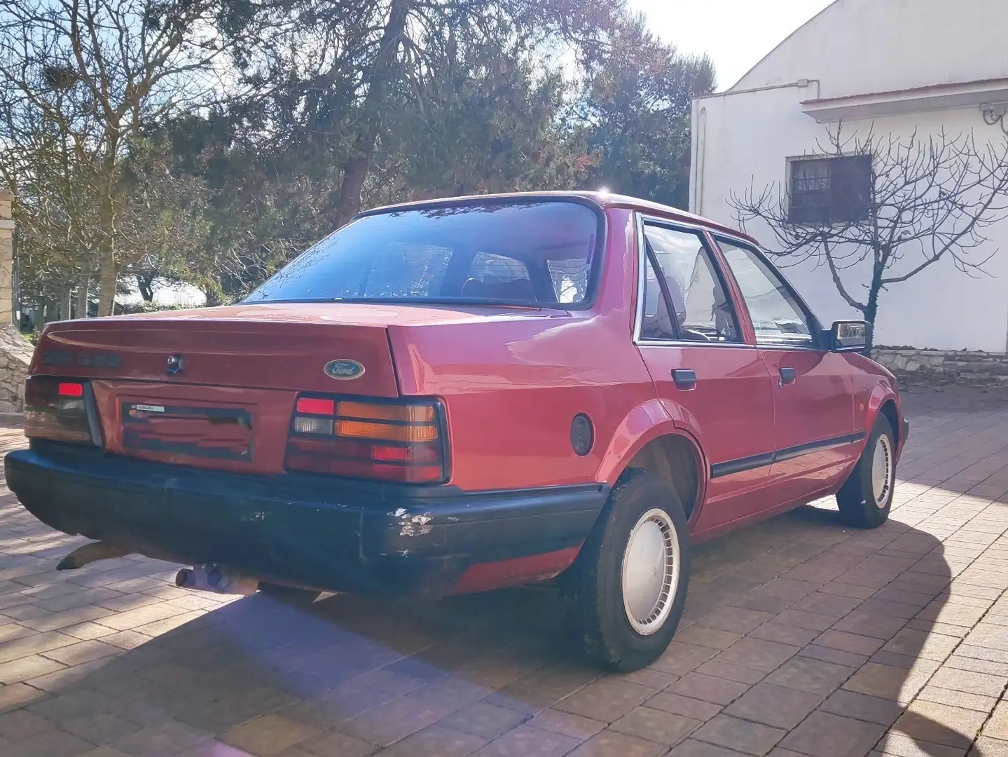 Ford Orion 1.6d GL Rood - 2