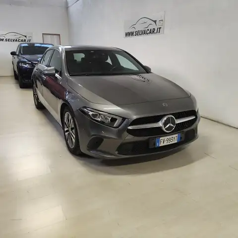 Mercedes-Benz A 180 D Premium Automatico  Euro 6D