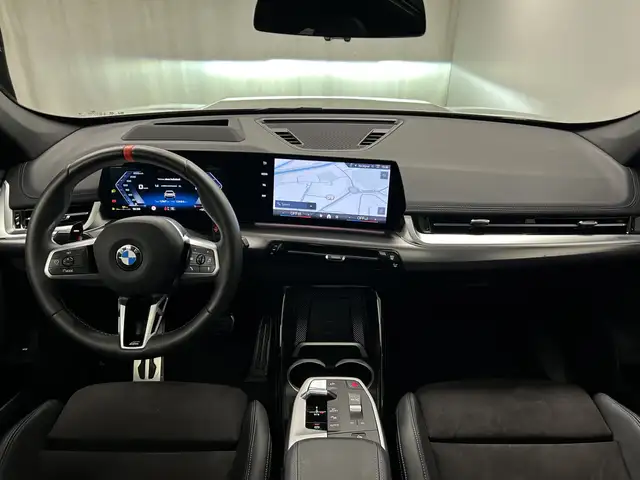 BMW X1 view 5