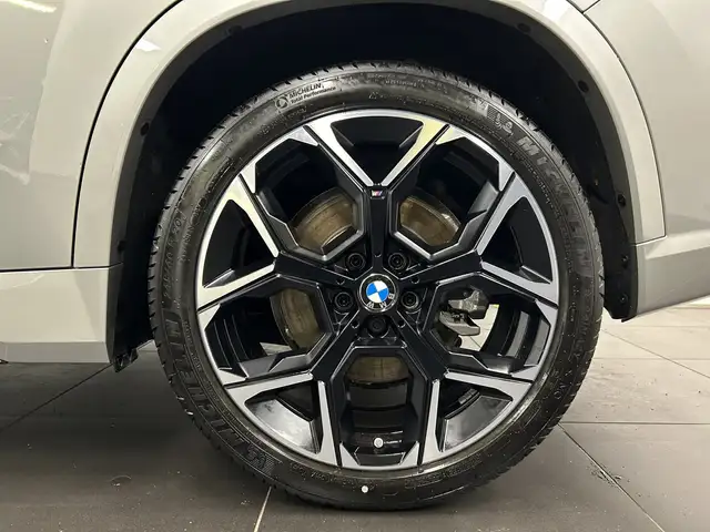 BMW X1 view 6