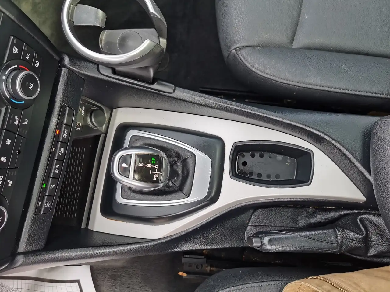BMW X1 снимка BMW X1
