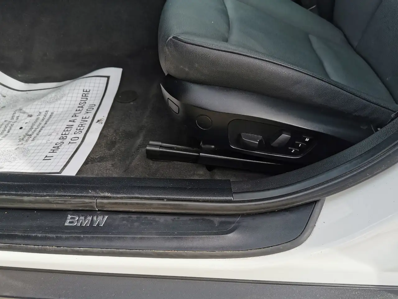 BMW X1 снимка BMW X1