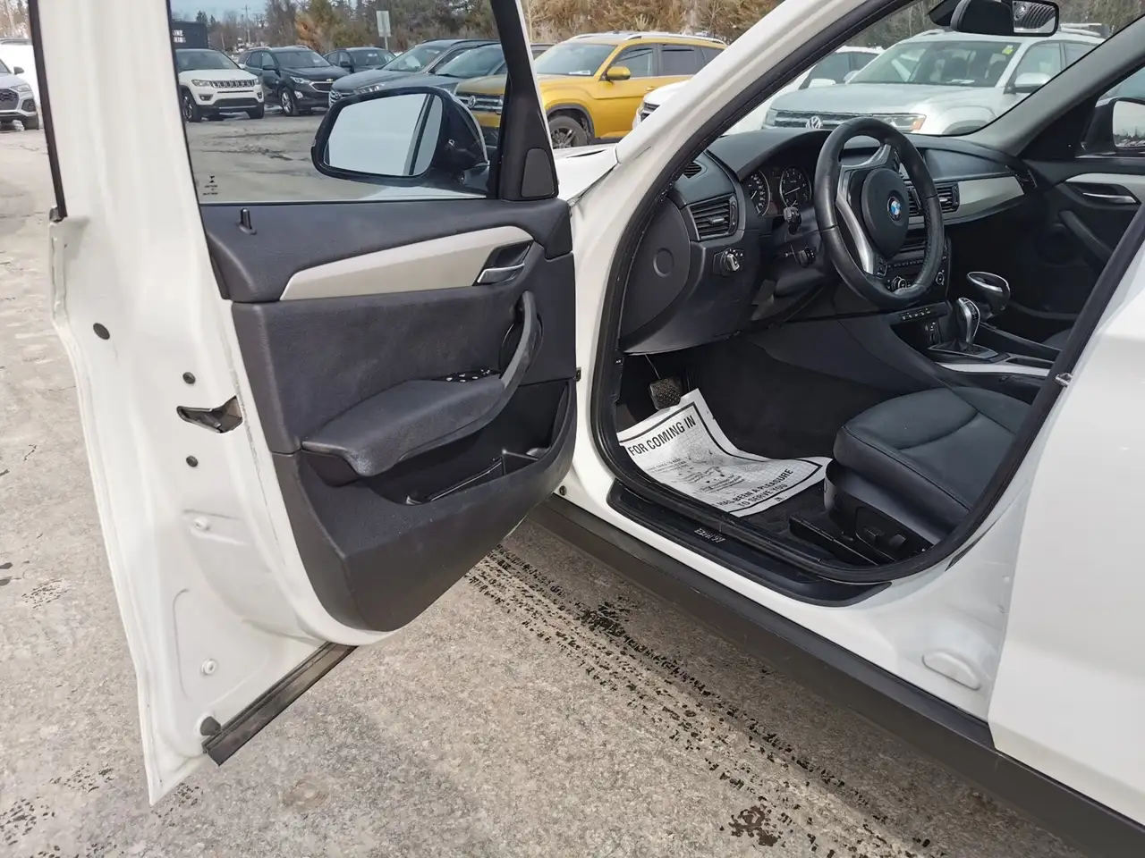 BMW X1 снимка BMW X1