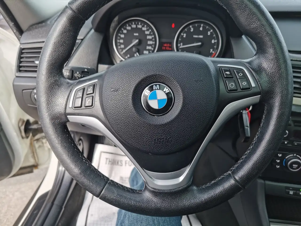 BMW X1 снимка BMW X1