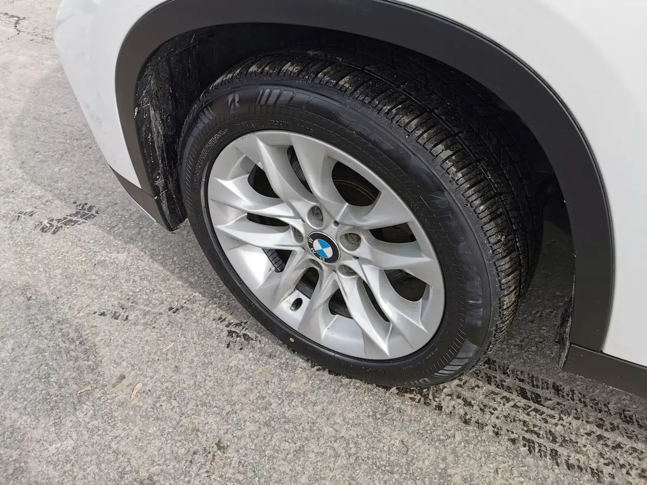 BMW X1 снимка BMW X1