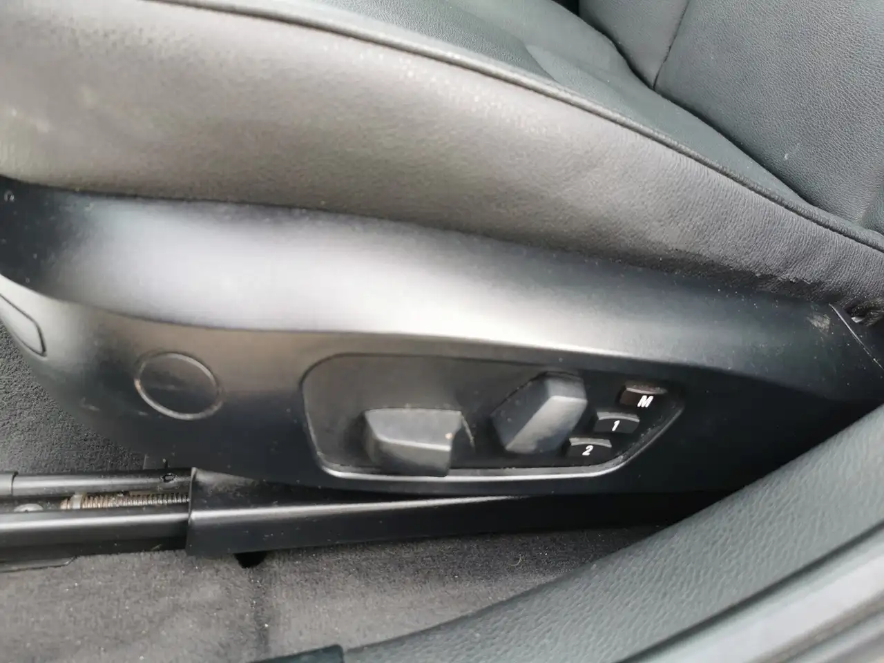 BMW X1 снимка BMW X1