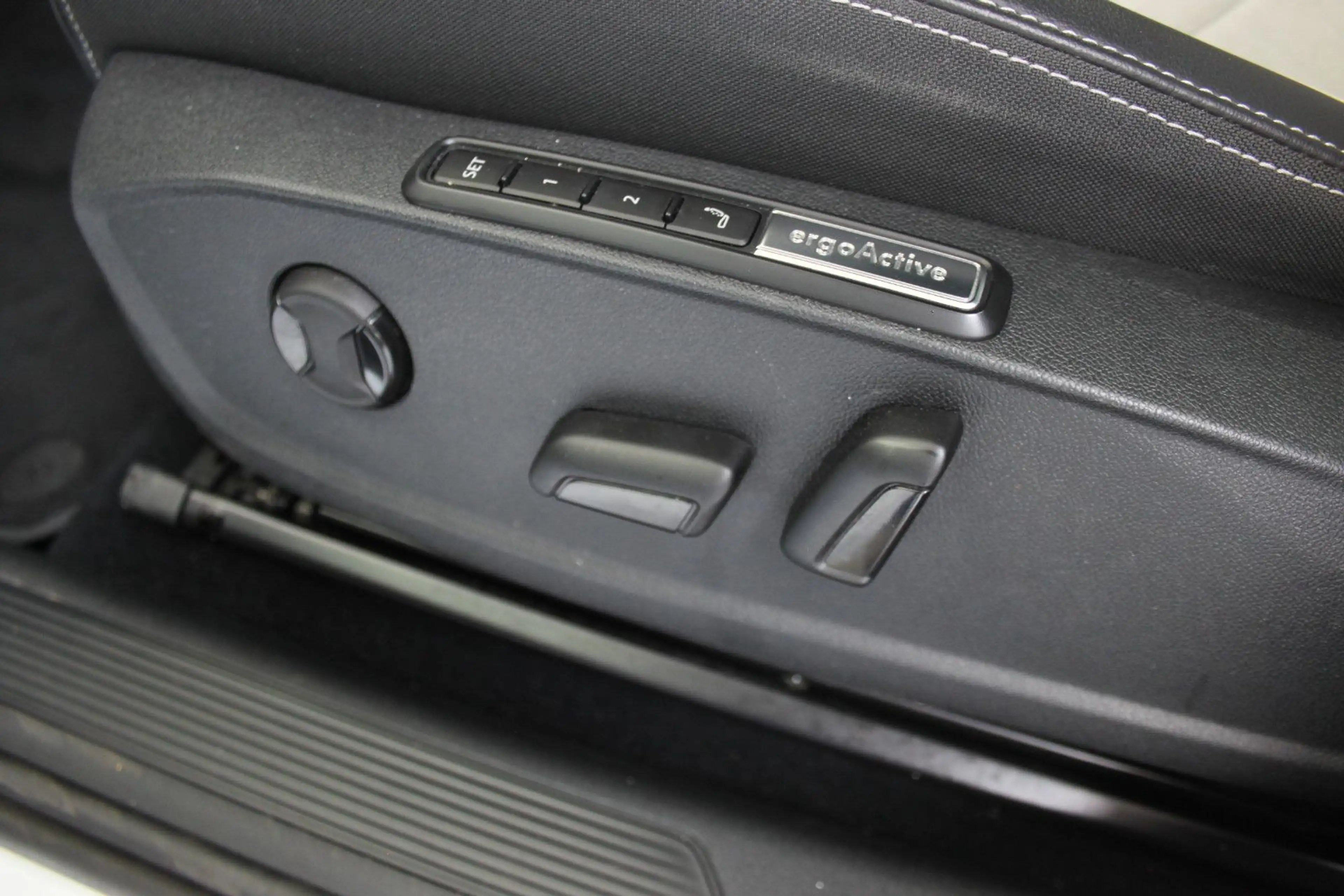 Volkswagen ID.3 Pro S/ALU19"/HUD/KAME/ELESITZE/ACC/STZHZ/NA — photo 7