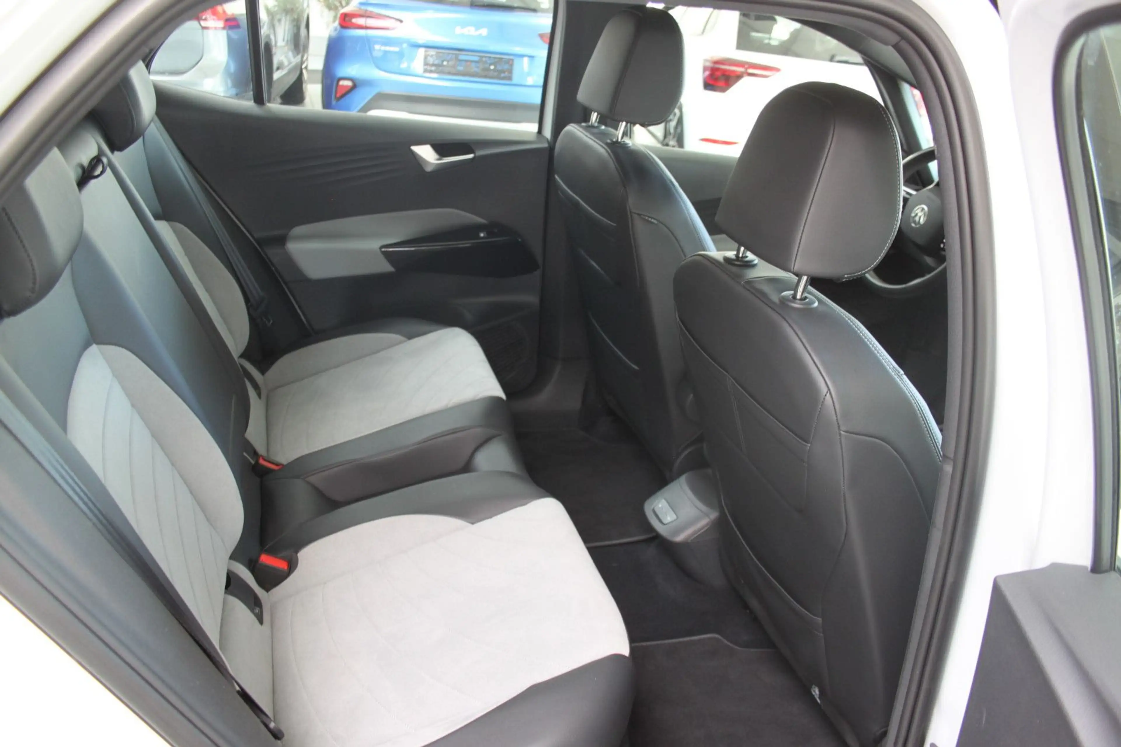 Volkswagen ID.3 Pro S/ALU19"/HUD/KAME/ELESITZE/ACC/STZHZ/NA — photo 14