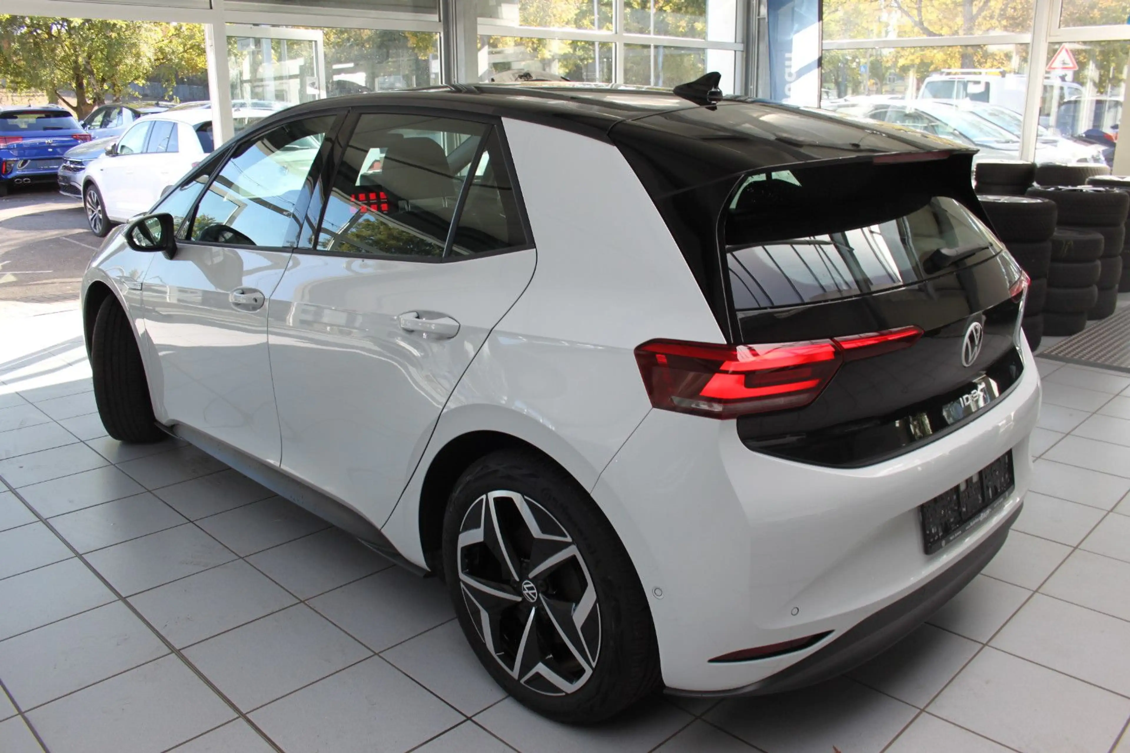 Volkswagen ID.3 Pro S/ALU19"/HUD/KAME/ELESITZE/ACC/STZHZ/NA — photo 11