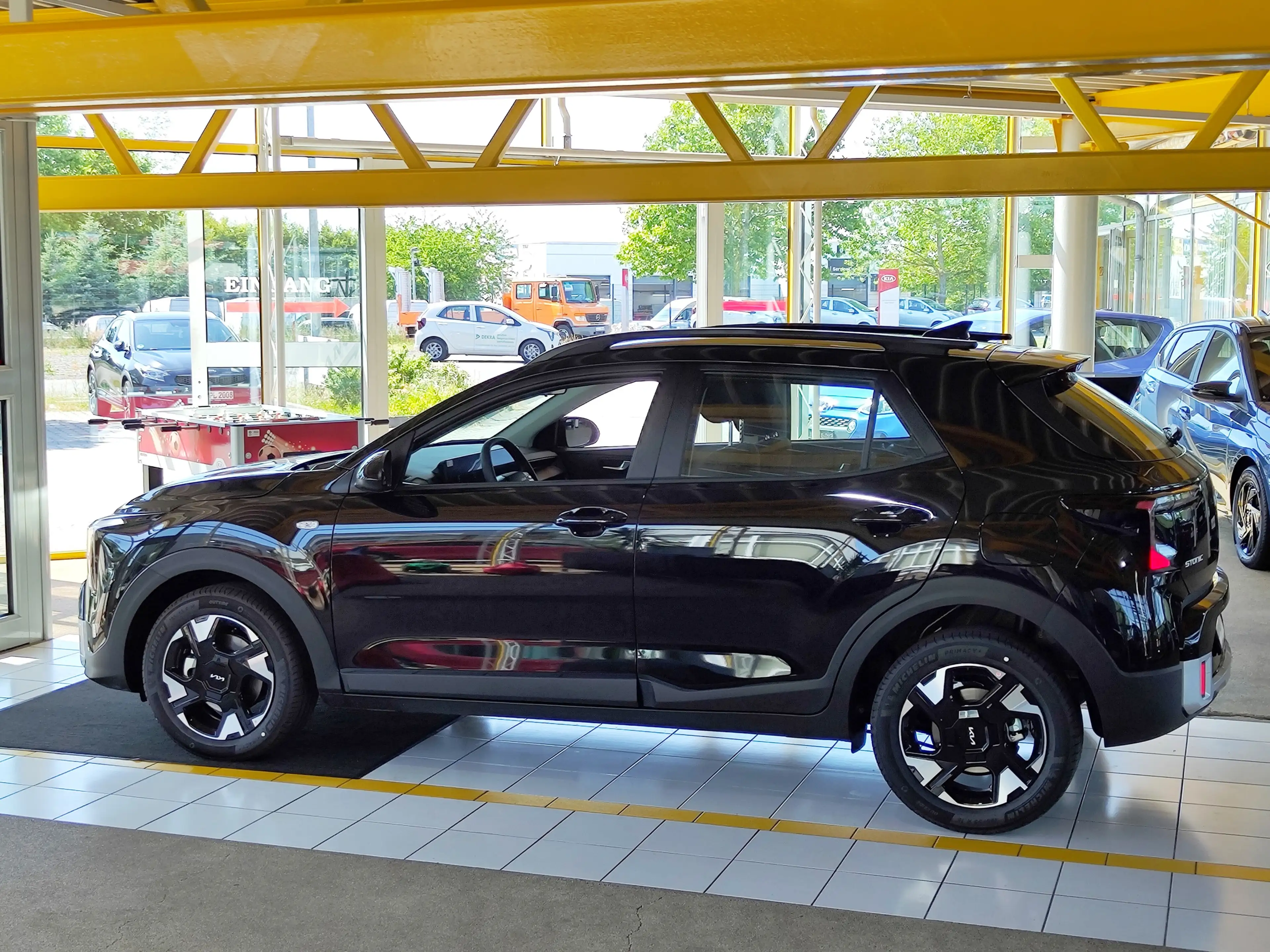 Kia Stonic 1.0 T-GDI Klima-Temp-Cam-SHZG-LHZG-LED — photo 6