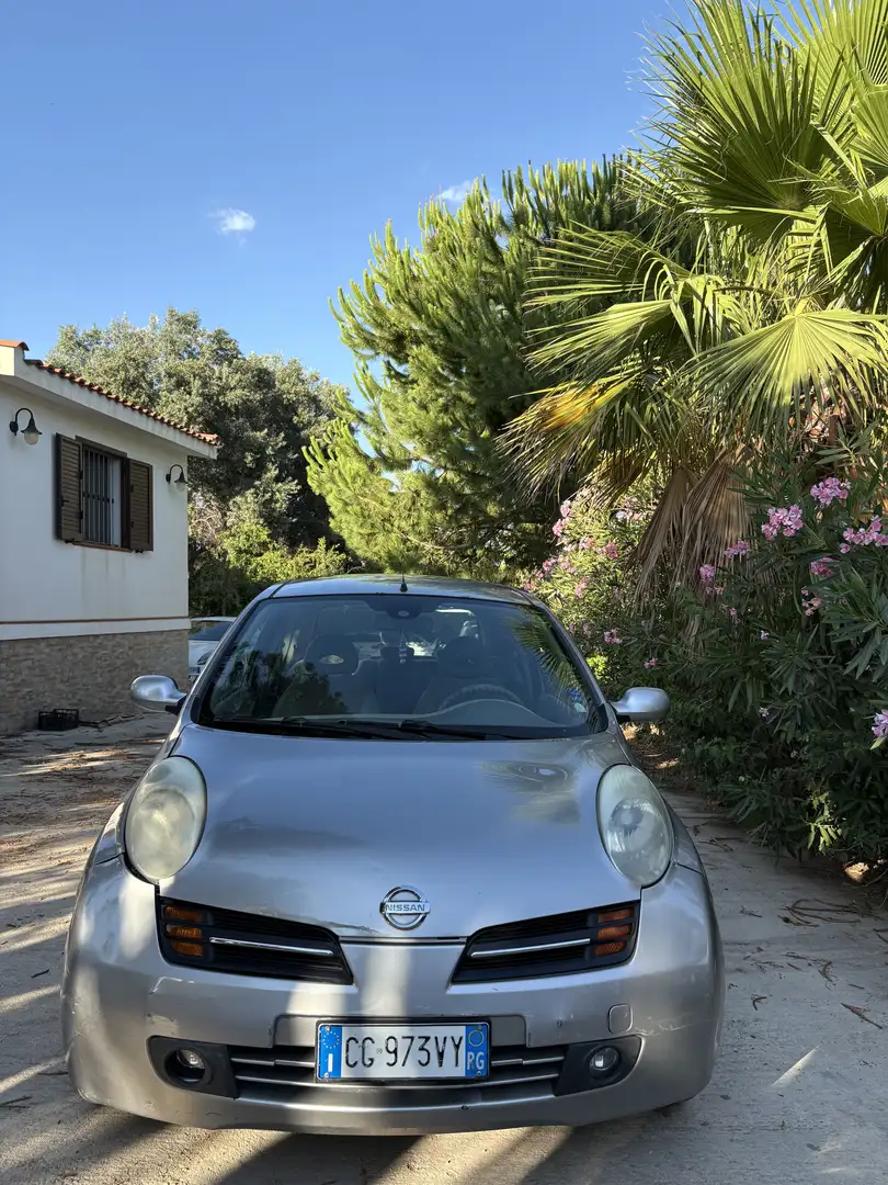 Nissan Micra 3p 1.4 Luxury - 2