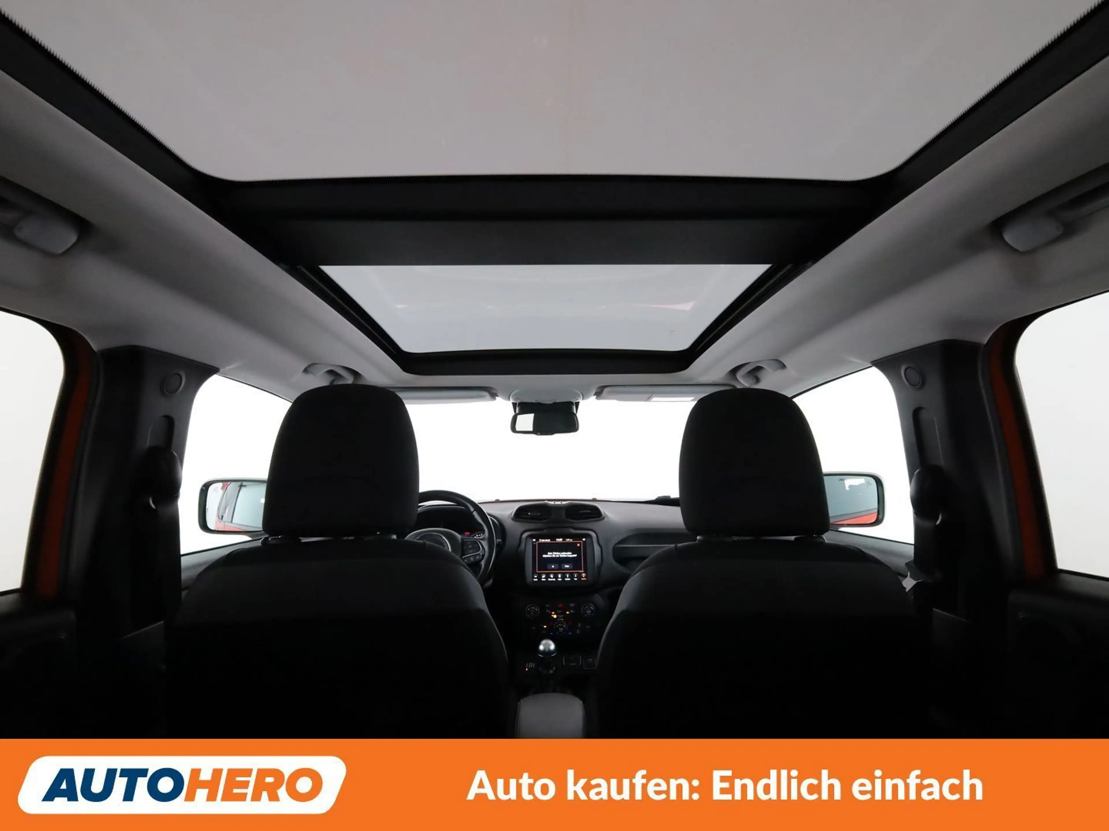 Jeep Renegade 2.0 M-Jet Limited 4WD — photo 32