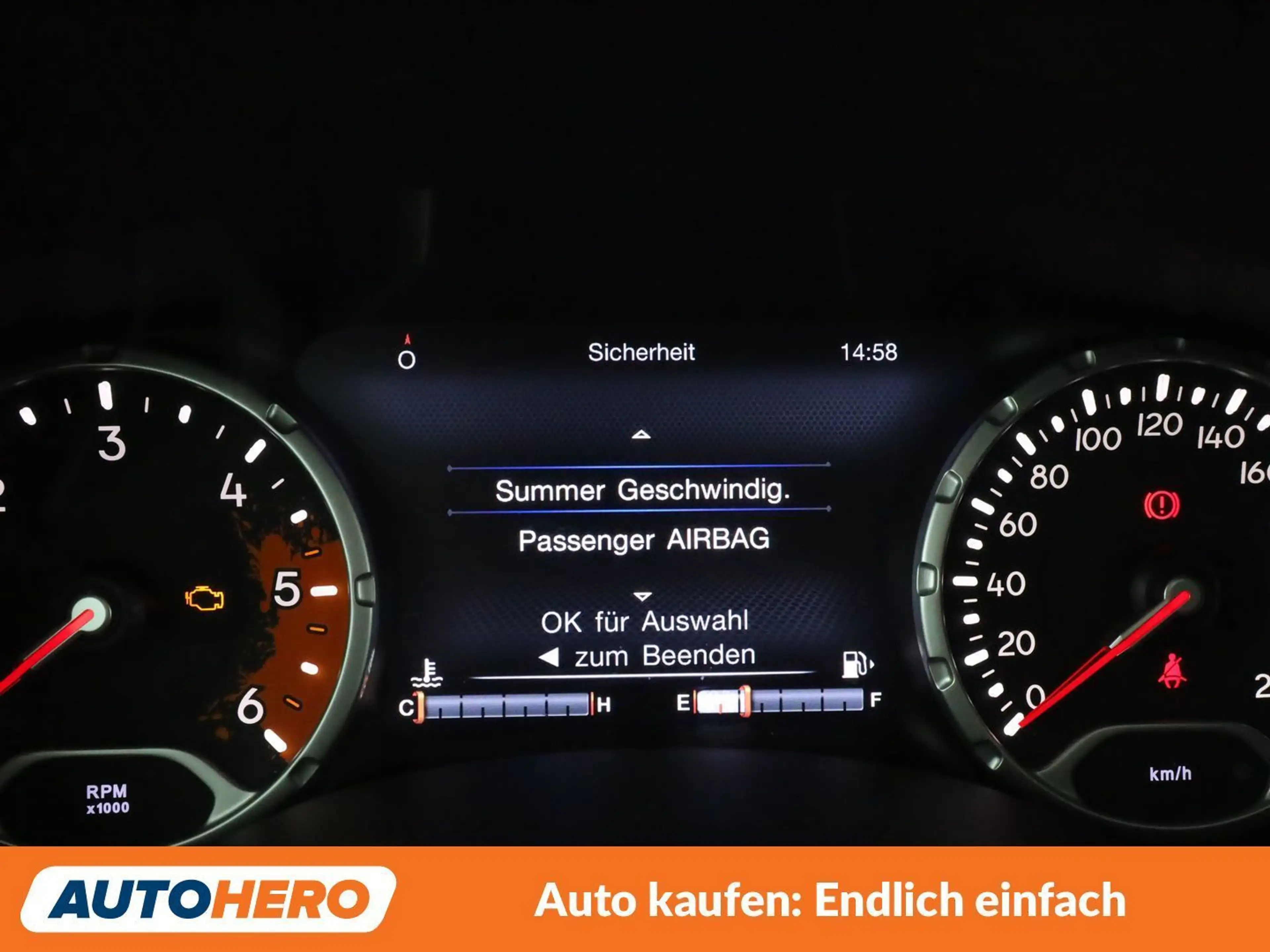 Jeep Renegade 2.0 M-Jet Limited 4WD — photo 31